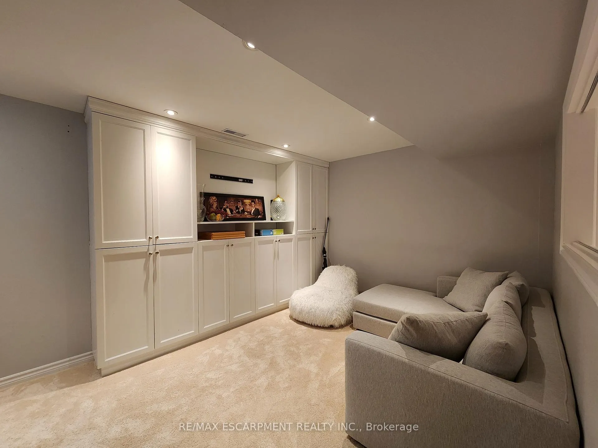 Photo 30 of 165 Nisbet Boulevard, Hamilton, Waterdown — HOMEH