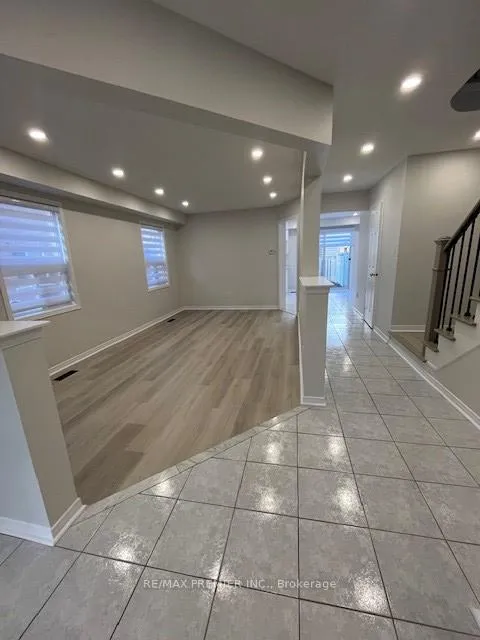 Photo 3 of 340 Via Carmine Avenue, Vaughan, Sonoma Heights — HOMEH