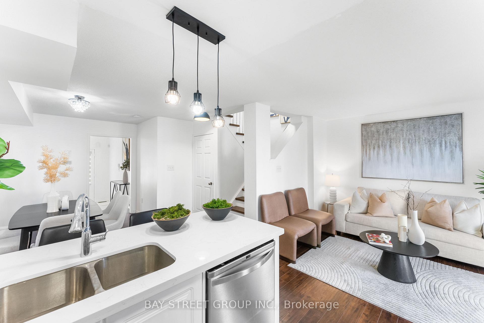 Photo 10 of 6 Blunden Road, Ajax, Central East — HOMEH
