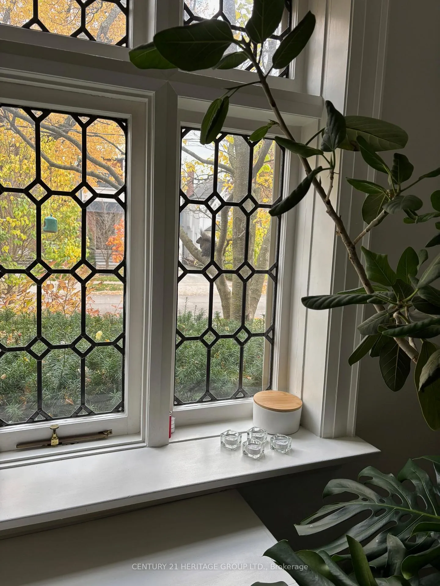 Photo 7 of 520 Briar Hill Avenue, Toronto, Lawrence Park South — HOMEH