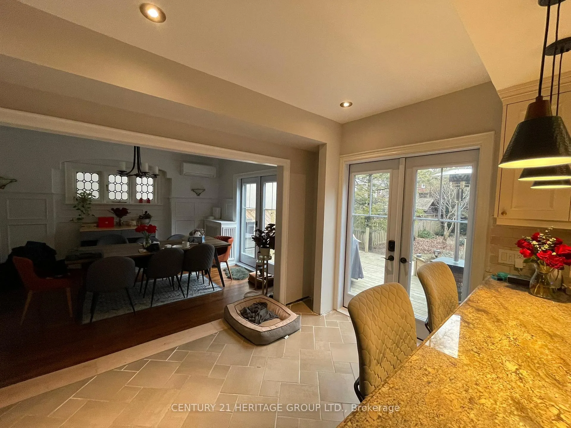 Photo 9 of 520 Briar Hill Avenue, Toronto, Lawrence Park South — HOMEH