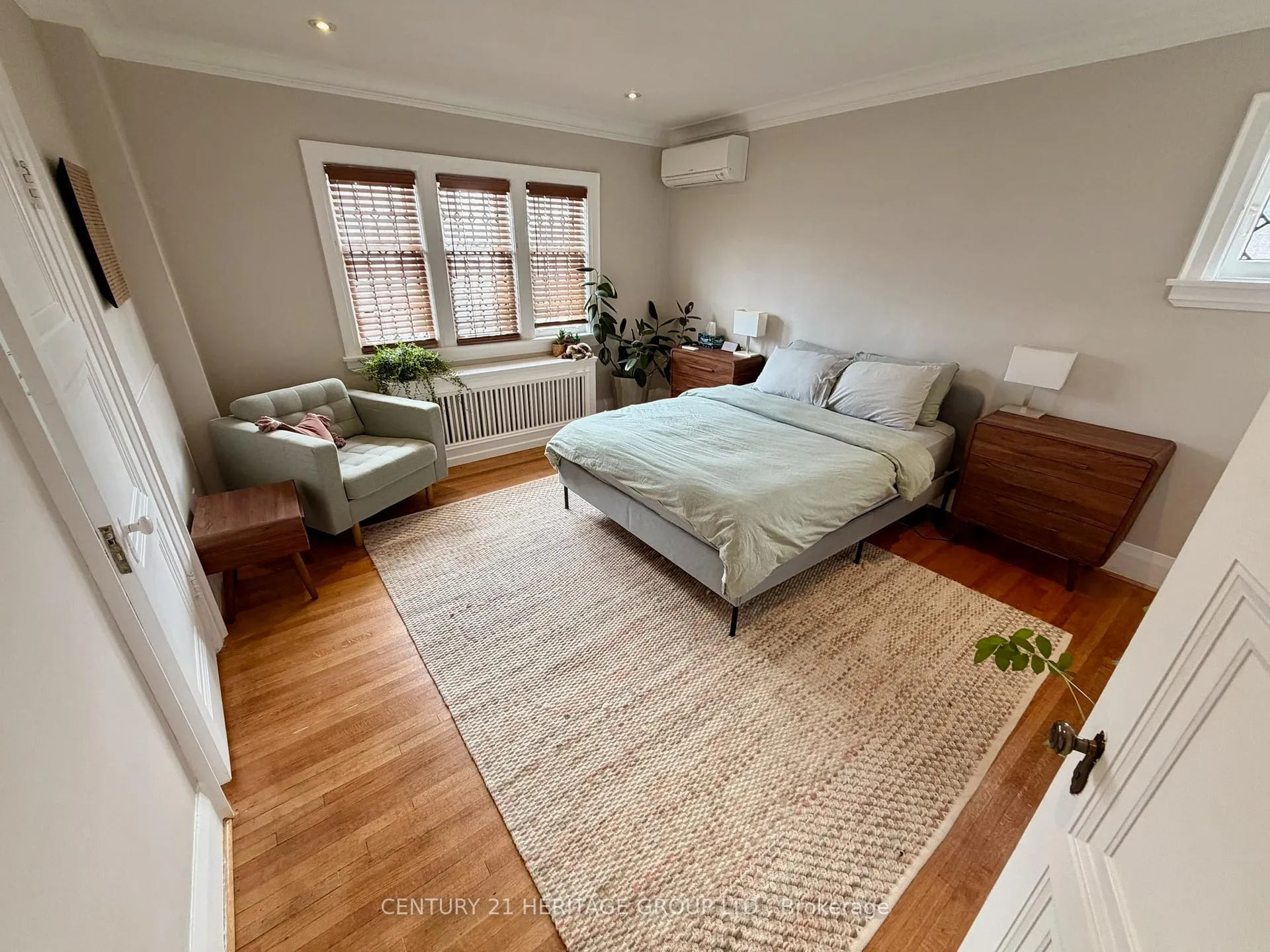 Photo 14 of 520 Briar Hill Avenue, Toronto, Lawrence Park South — HOMEH