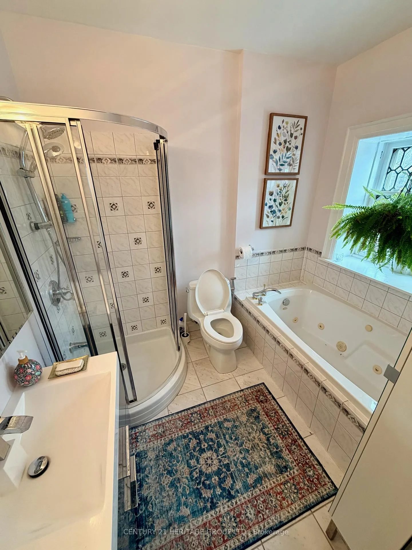 Photo 15 of 520 Briar Hill Avenue, Toronto, Lawrence Park South — HOMEH