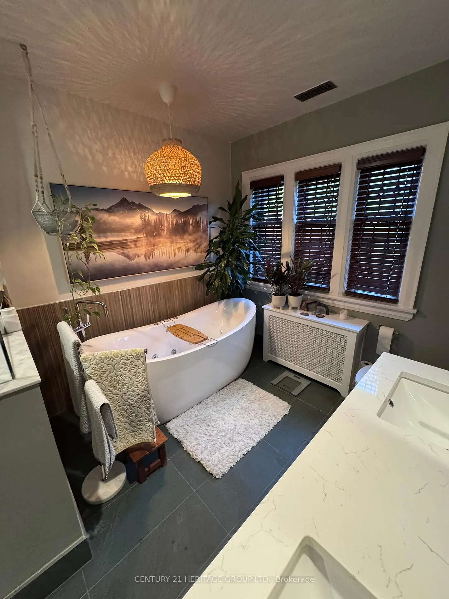 Photo 18 of 520 Briar Hill Avenue, Toronto, Lawrence Park South — HOMEH
