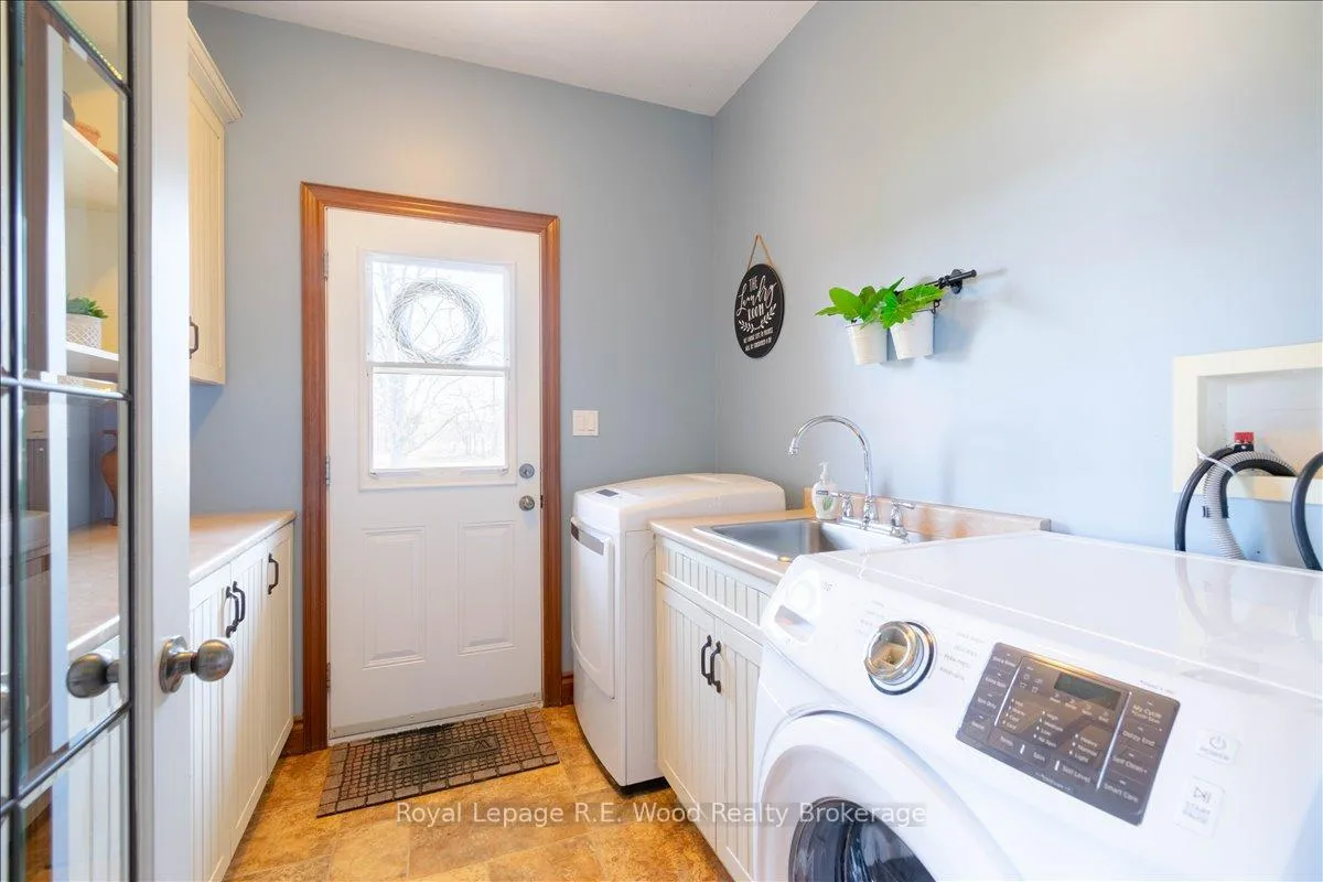 Photo 18 of 134 Norwich Road, Brant, Burford — HOMEH