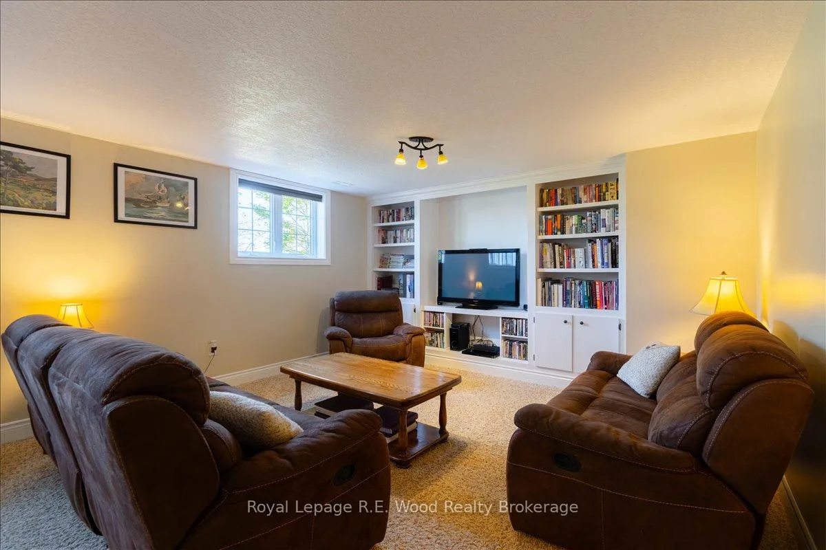 Photo 21 of 134 Norwich Road, Brant, Burford — HOMEH