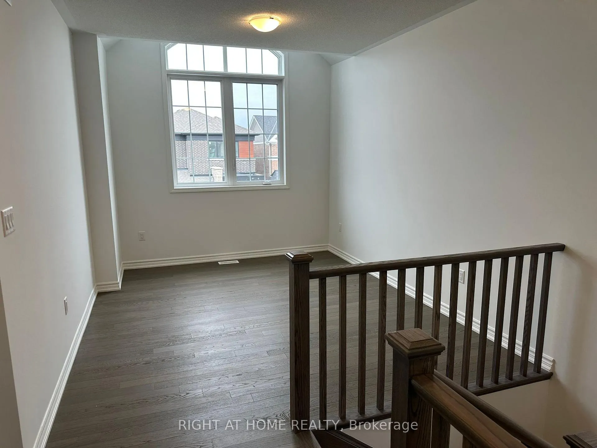 Photo 9 of 40 Suzuki Street, Barrie, Painswick South — HOMEH