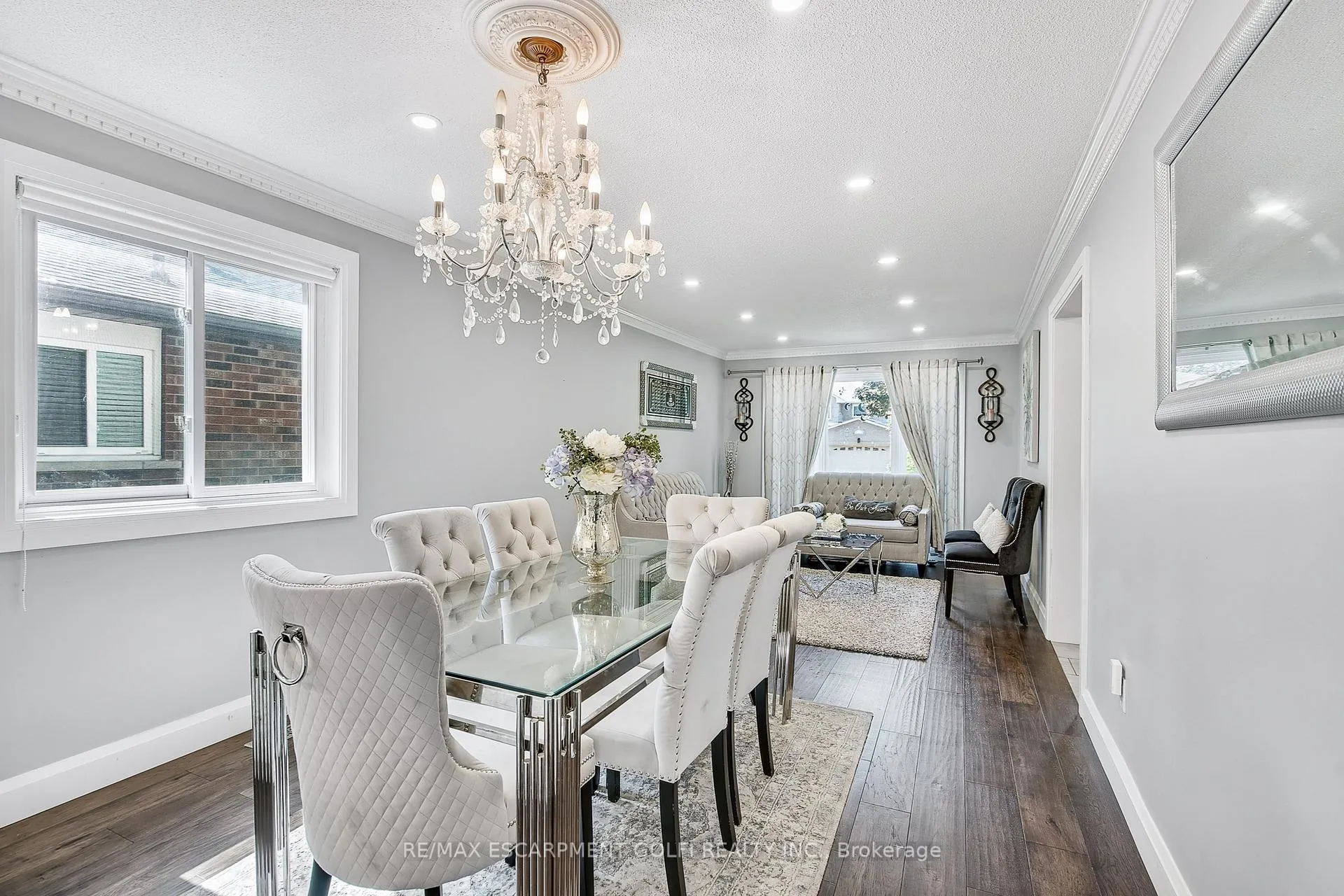Photo 11 of 11 Sumner Crescent, Grimsby, Grimsby Beach — HOMEH