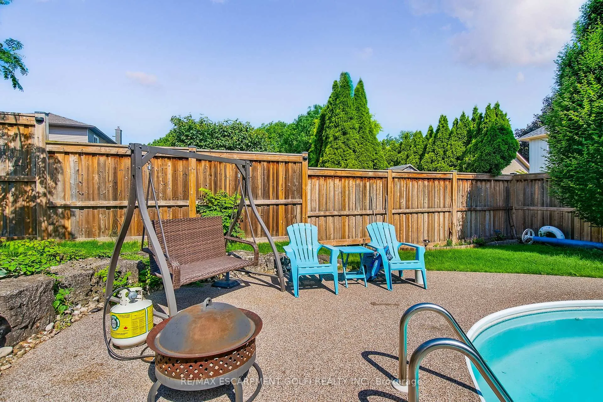 Photo 36 of 11 Sumner Crescent, Grimsby, Grimsby Beach — HOMEH