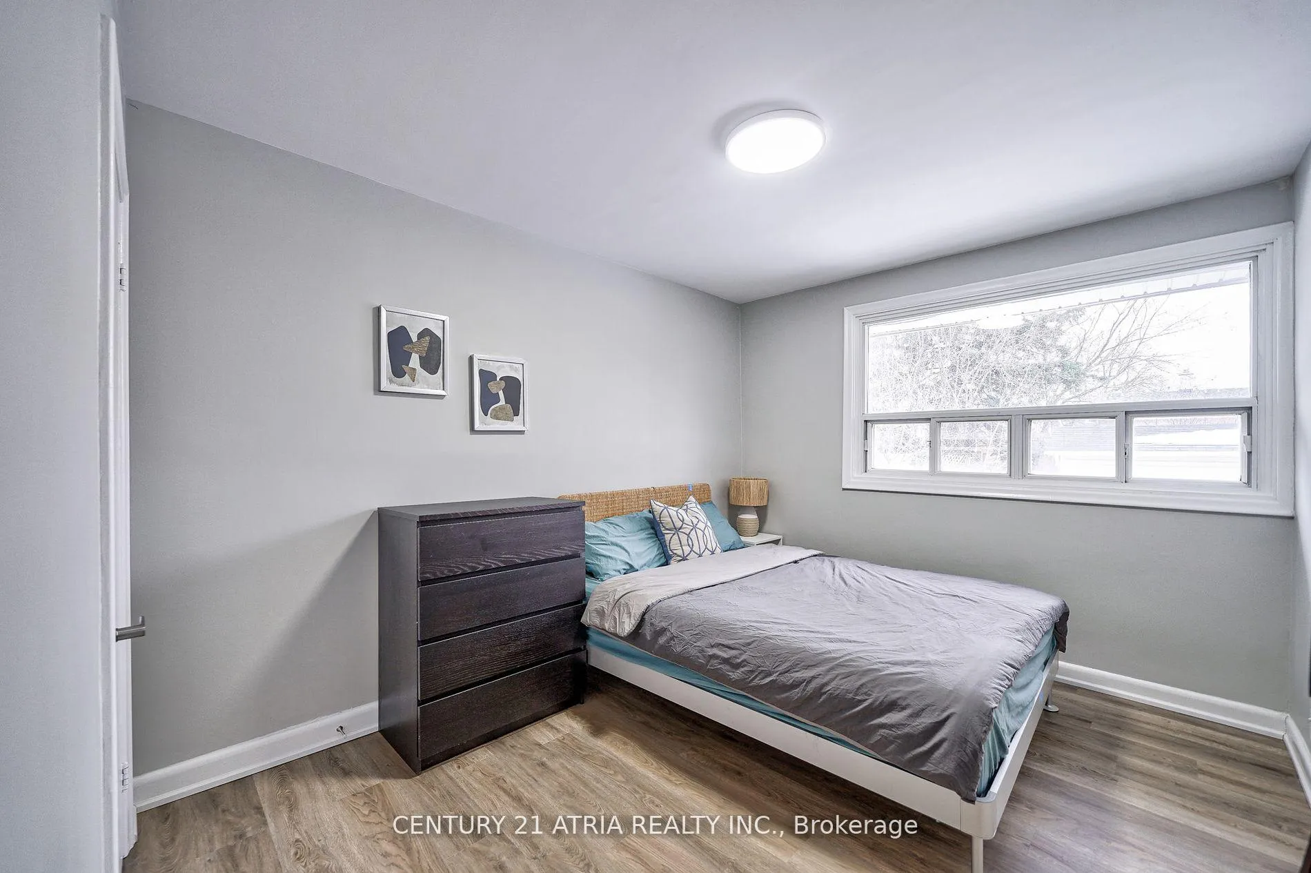 Photo 15 of 386 Paliser Crescent N, Richmond Hill, Harding — HOMEH