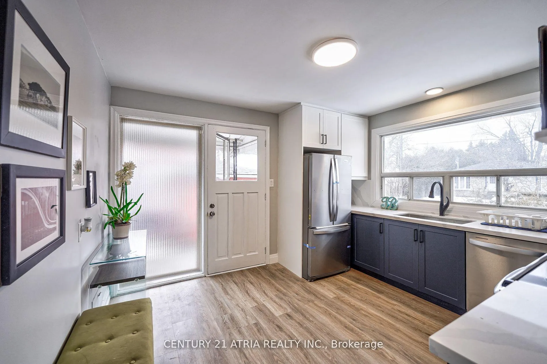 Photo 26 of 386 Paliser Crescent N, Richmond Hill, Harding — HOMEH