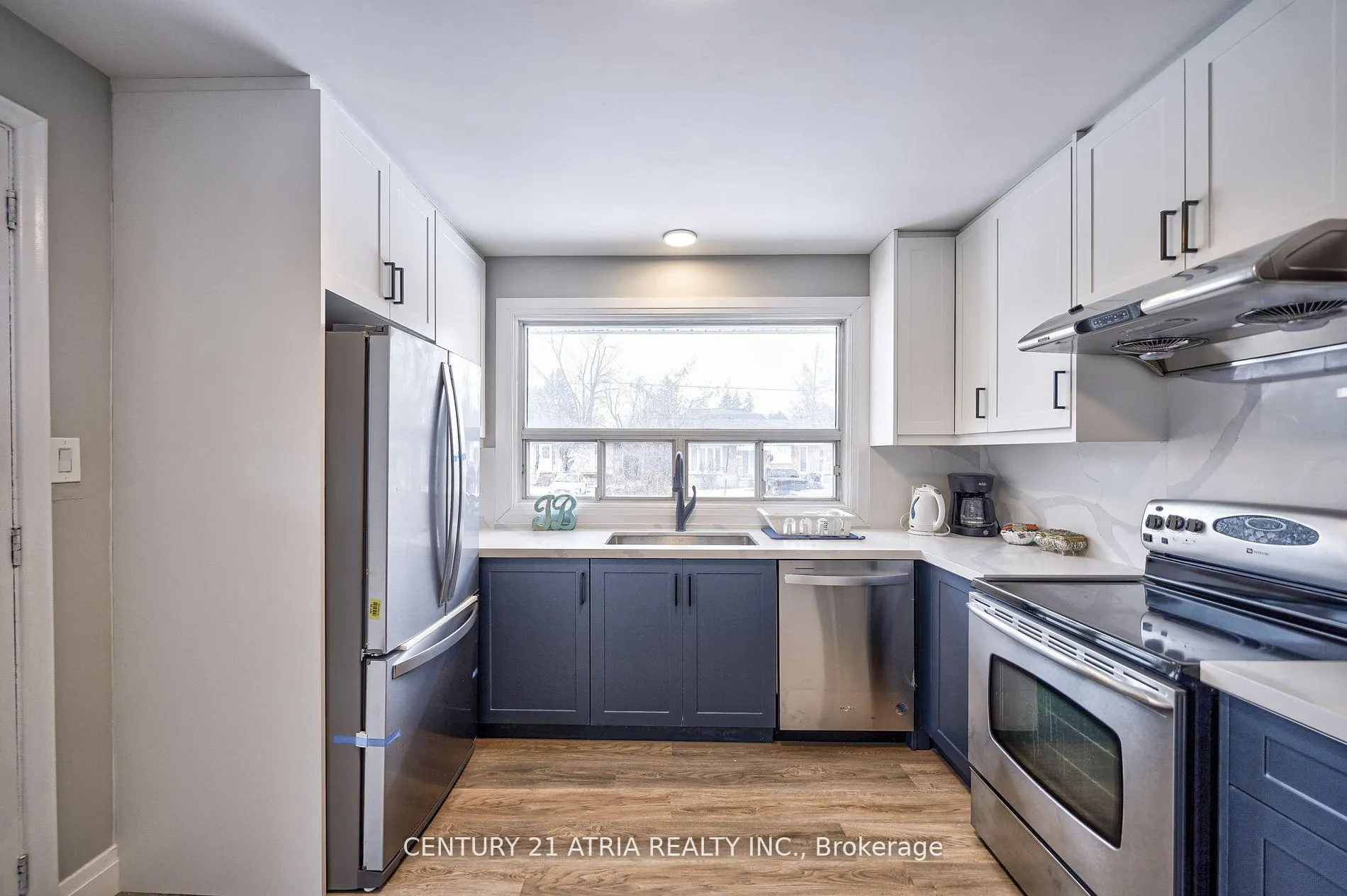 Photo 27 of 386 Paliser Crescent N, Richmond Hill, Harding — HOMEH