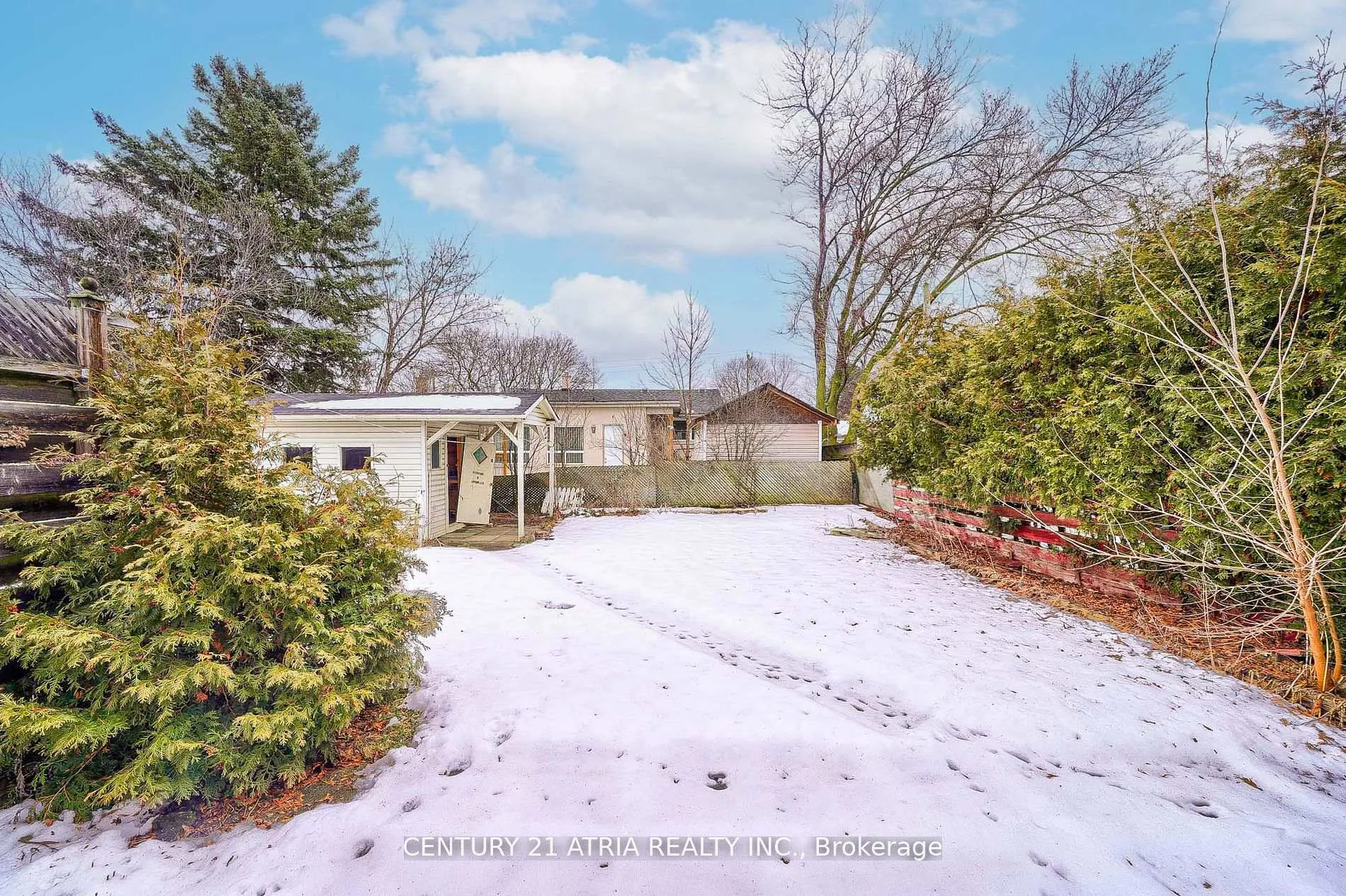 Photo 34 of 386 Paliser Crescent N, Richmond Hill, Harding — HOMEH