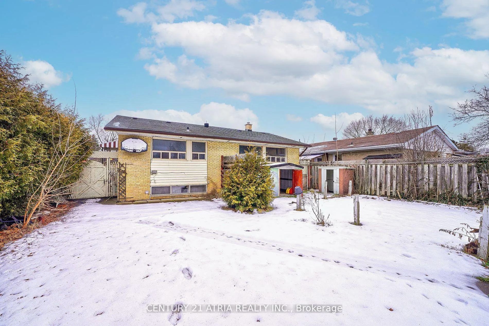 Photo 35 of 386 Paliser Crescent N, Richmond Hill, Harding — HOMEH