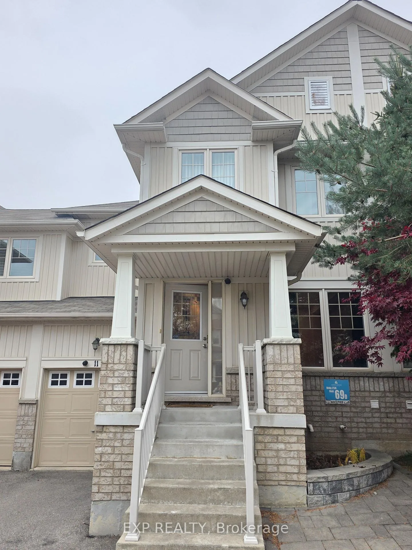 Front of 11 Winisk Street