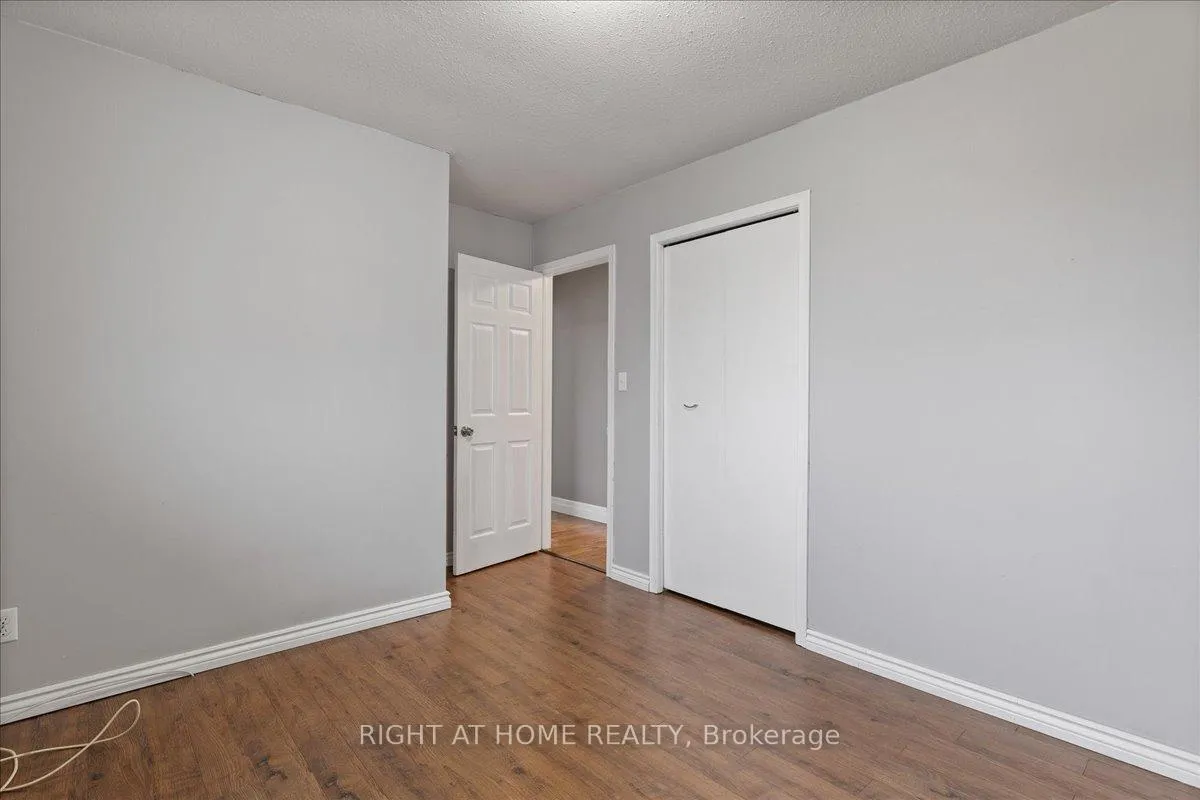 Photo 19 of 82 Farrier Drive, Kitchener — HOMEH