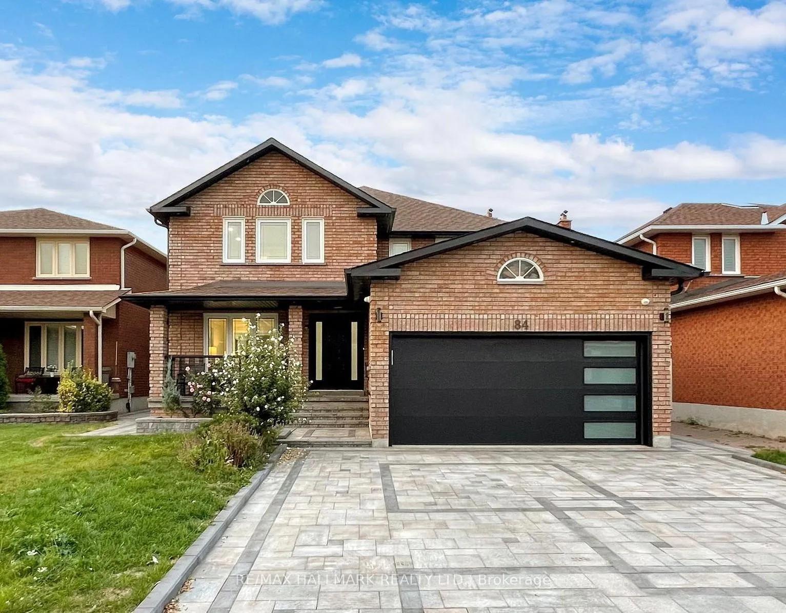 Front of 84 Burgosa Court