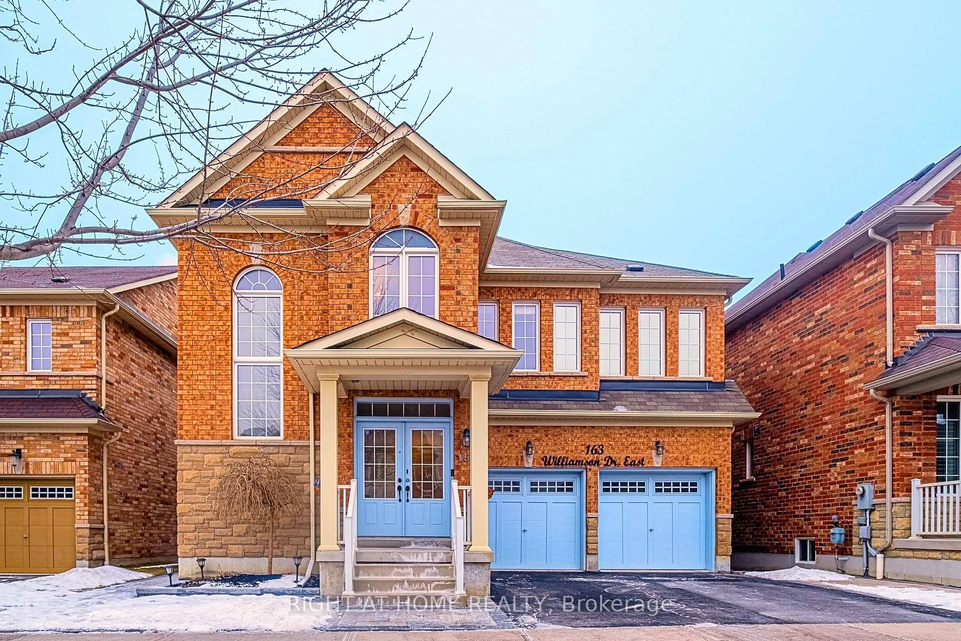 Photo 1 of Unit Upper, 163 Williamson Drive E, Ajax, Northwest Ajax — HOMEH