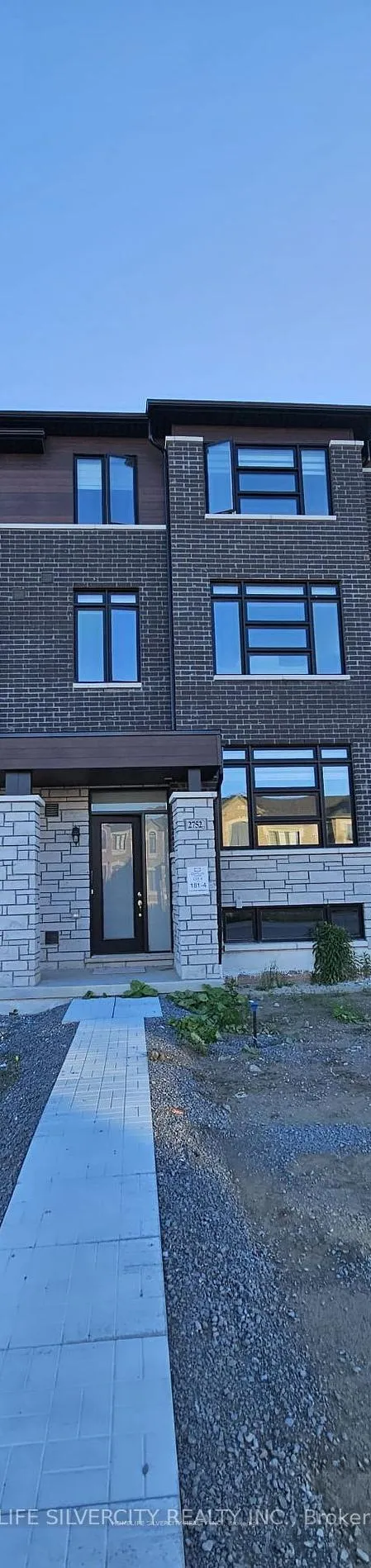 Front of 2752 Peter Matthews Drive