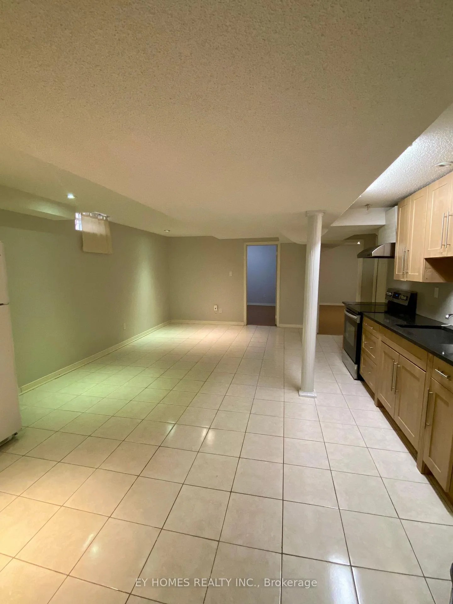 Photo 2 of Unit Basement, 29 Constantia Street, Markham, Middlefield — HOMEH