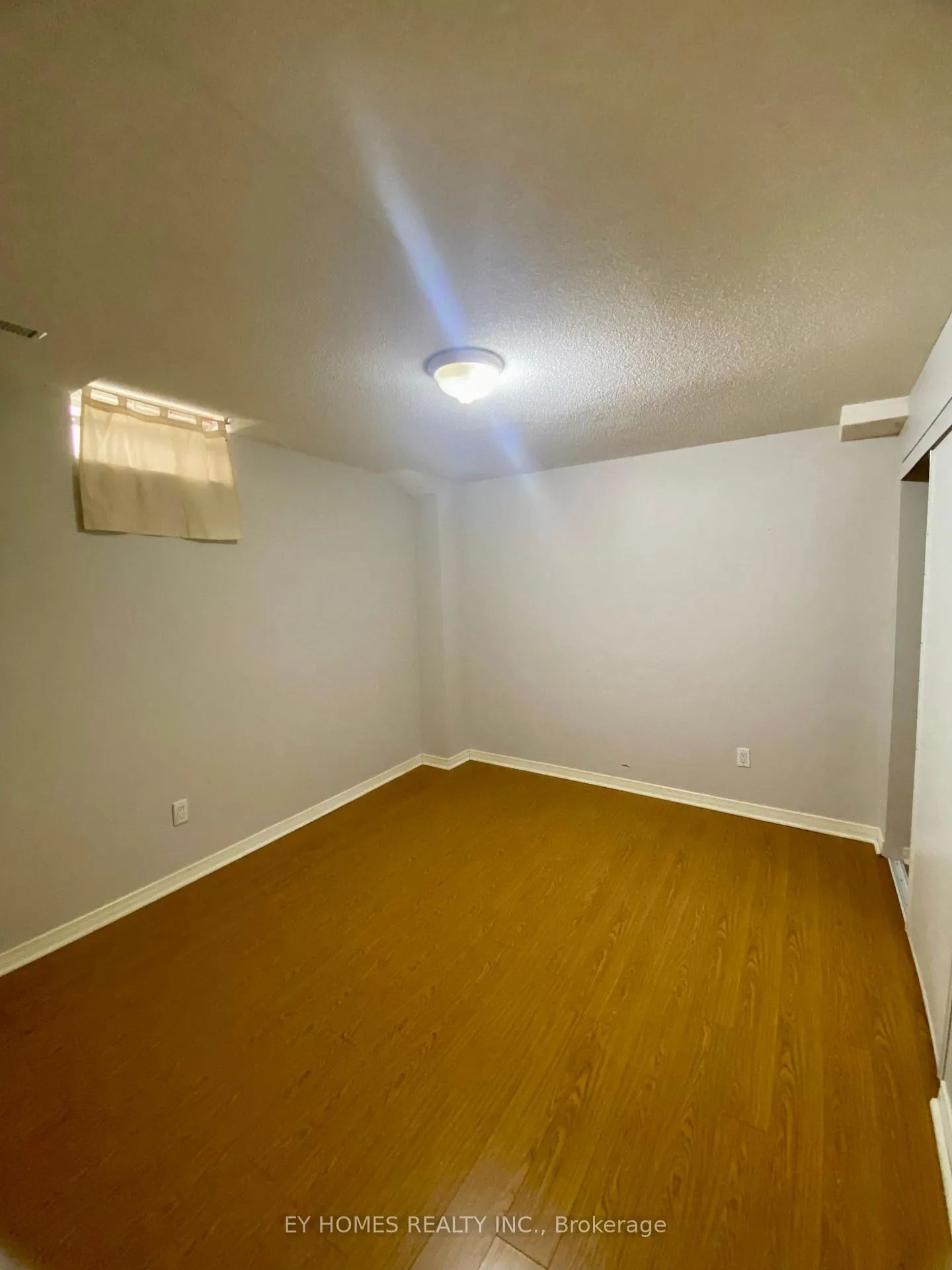 Photo 7 of Unit Basement, 29 Constantia Street, Markham, Middlefield — HOMEH