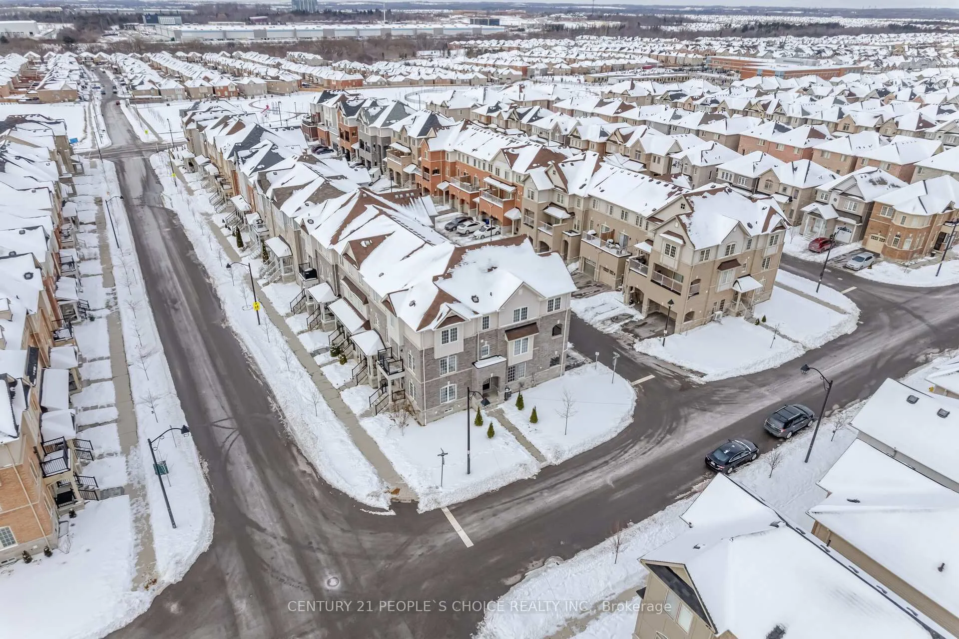 Photo 4 of 122 Ainley Road, Ajax, Central East — HOMEH