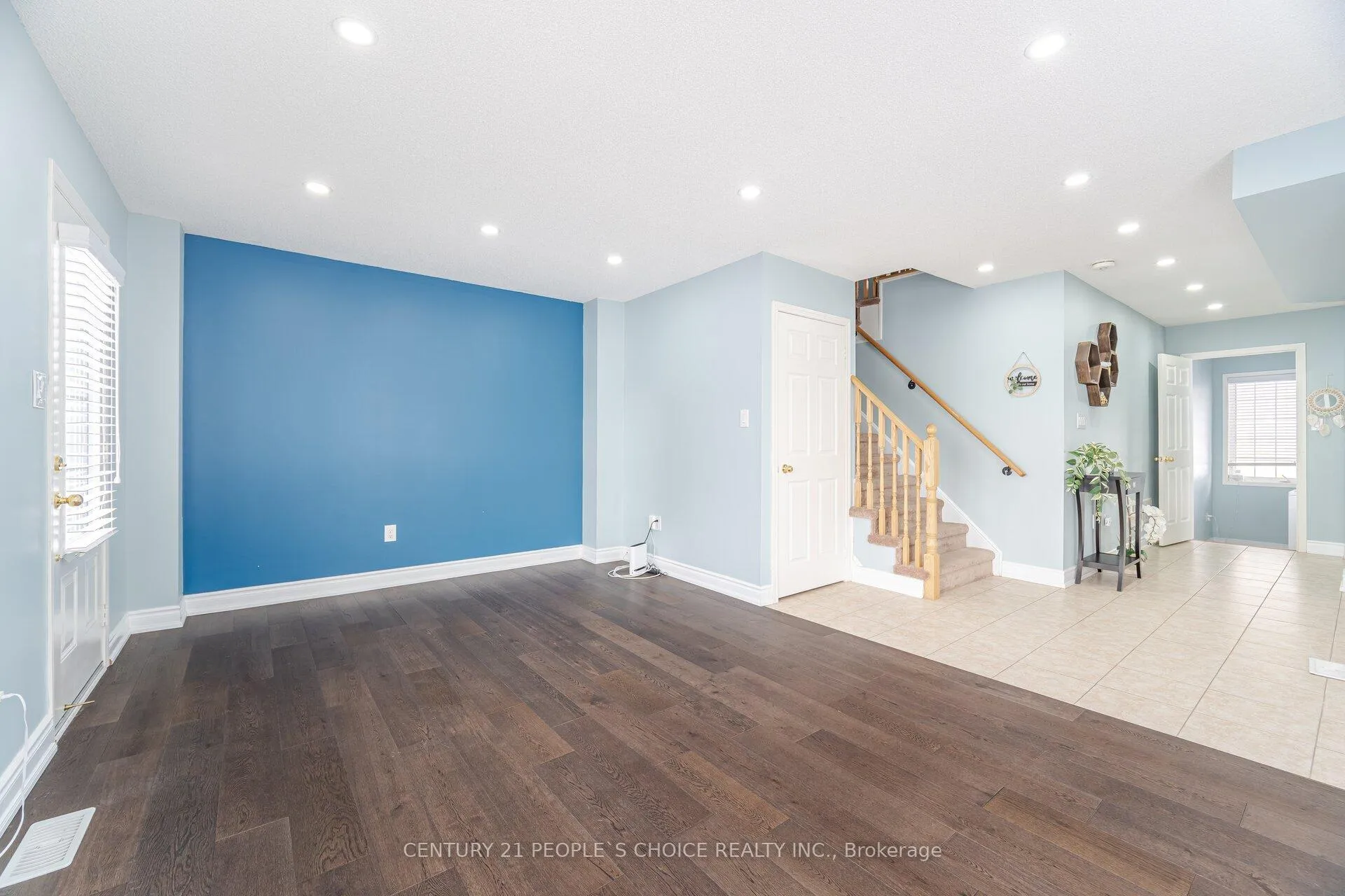 Photo 17 of 122 Ainley Road, Ajax, Central East — HOMEH
