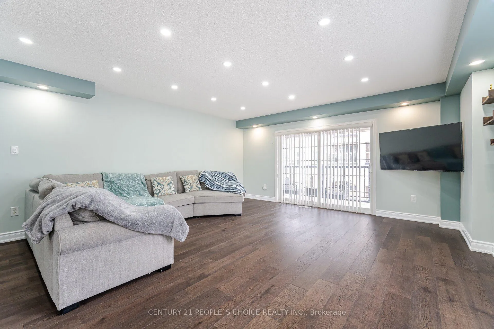 Photo 21 of 122 Ainley Road, Ajax, Central East — HOMEH