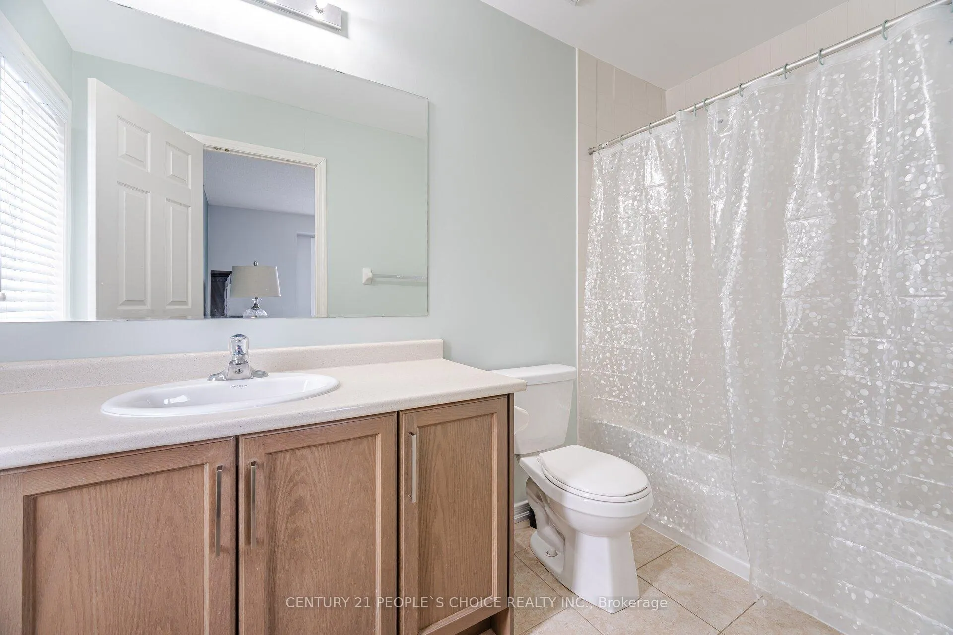Photo 37 of 122 Ainley Road, Ajax, Central East — HOMEH