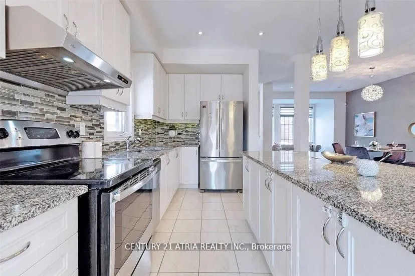 Photo 8 of 102 Pearl Lake Road, Markham, Cornell — HOMEH