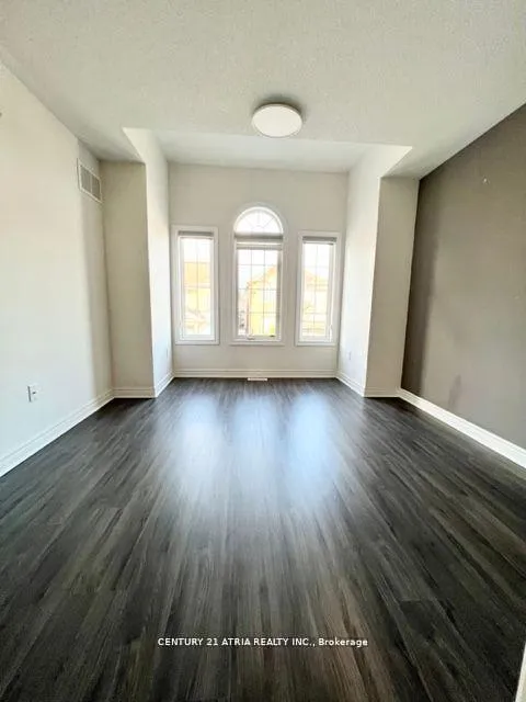 Photo 9 of 102 Pearl Lake Road, Markham, Cornell — HOMEH