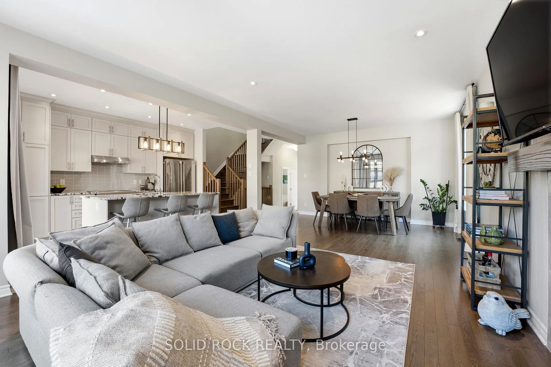Photo 3 of 76 Palfrey Way, Ottawa, Kanata - Emerald Meadows/Trailwest — HOMEH