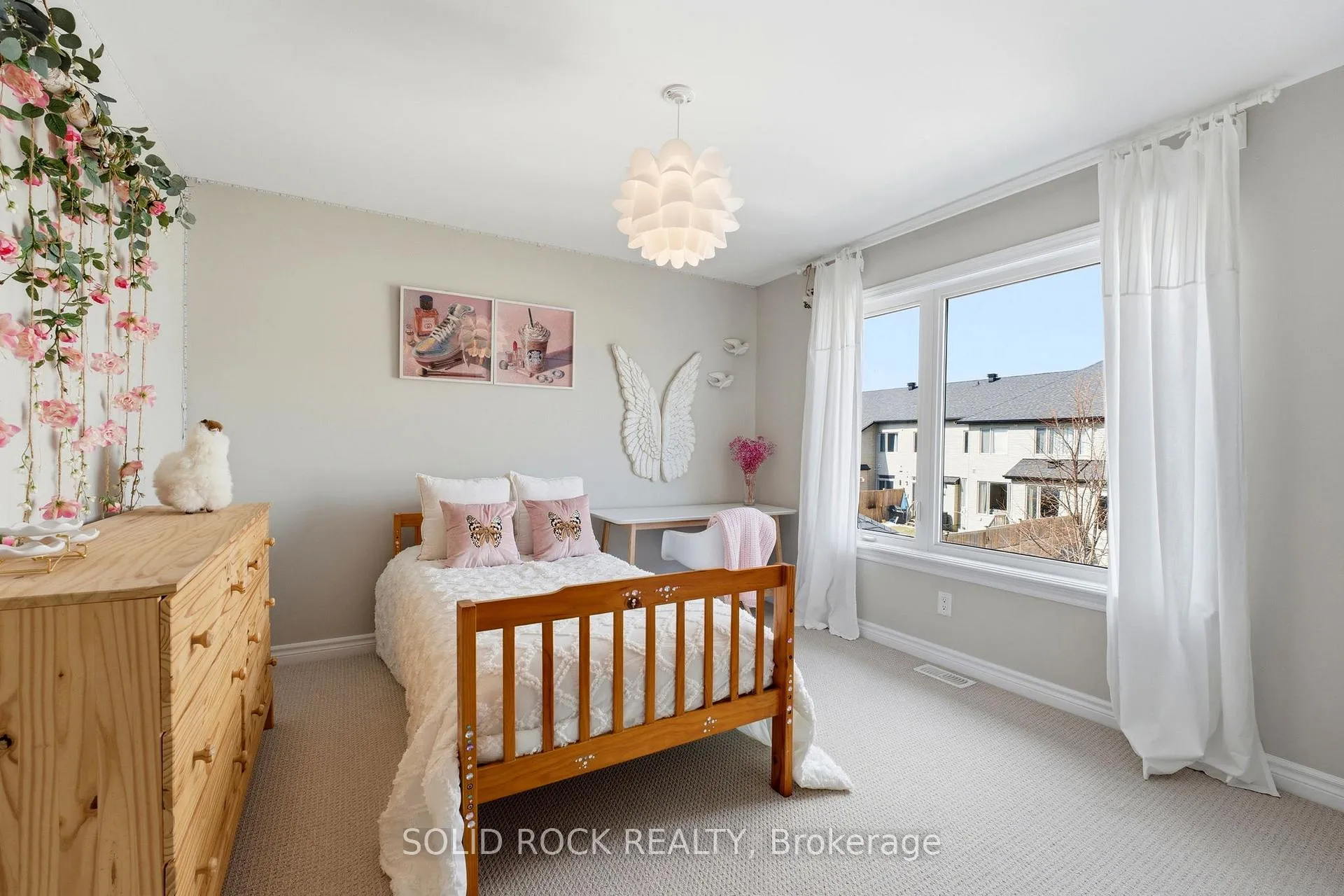 Photo 17 of 76 Palfrey Way, Ottawa, Kanata - Emerald Meadows/Trailwest — HOMEH