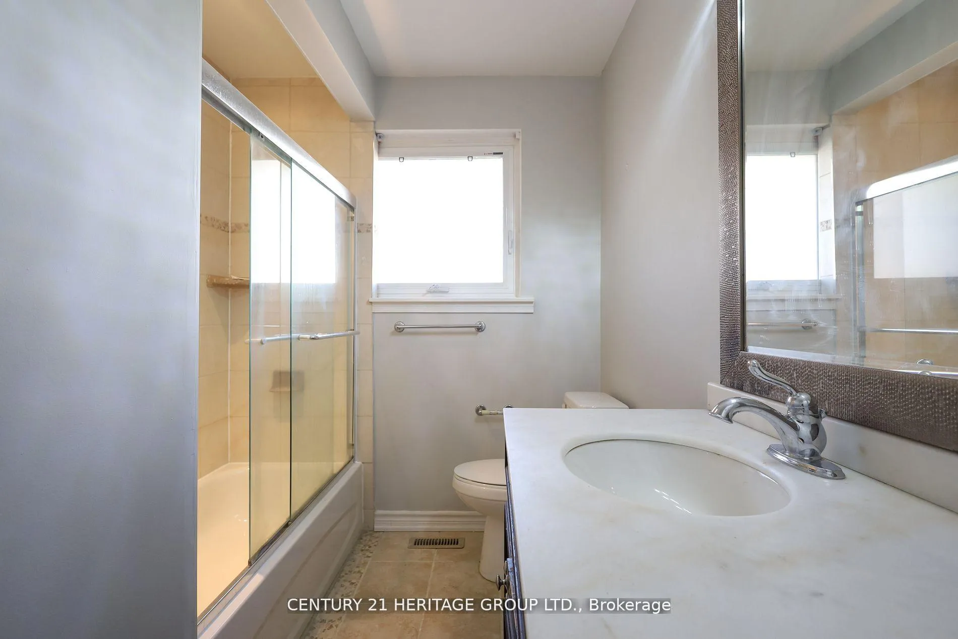 Photo 17 of 12918 Keele Street, King, King City — HOMEH