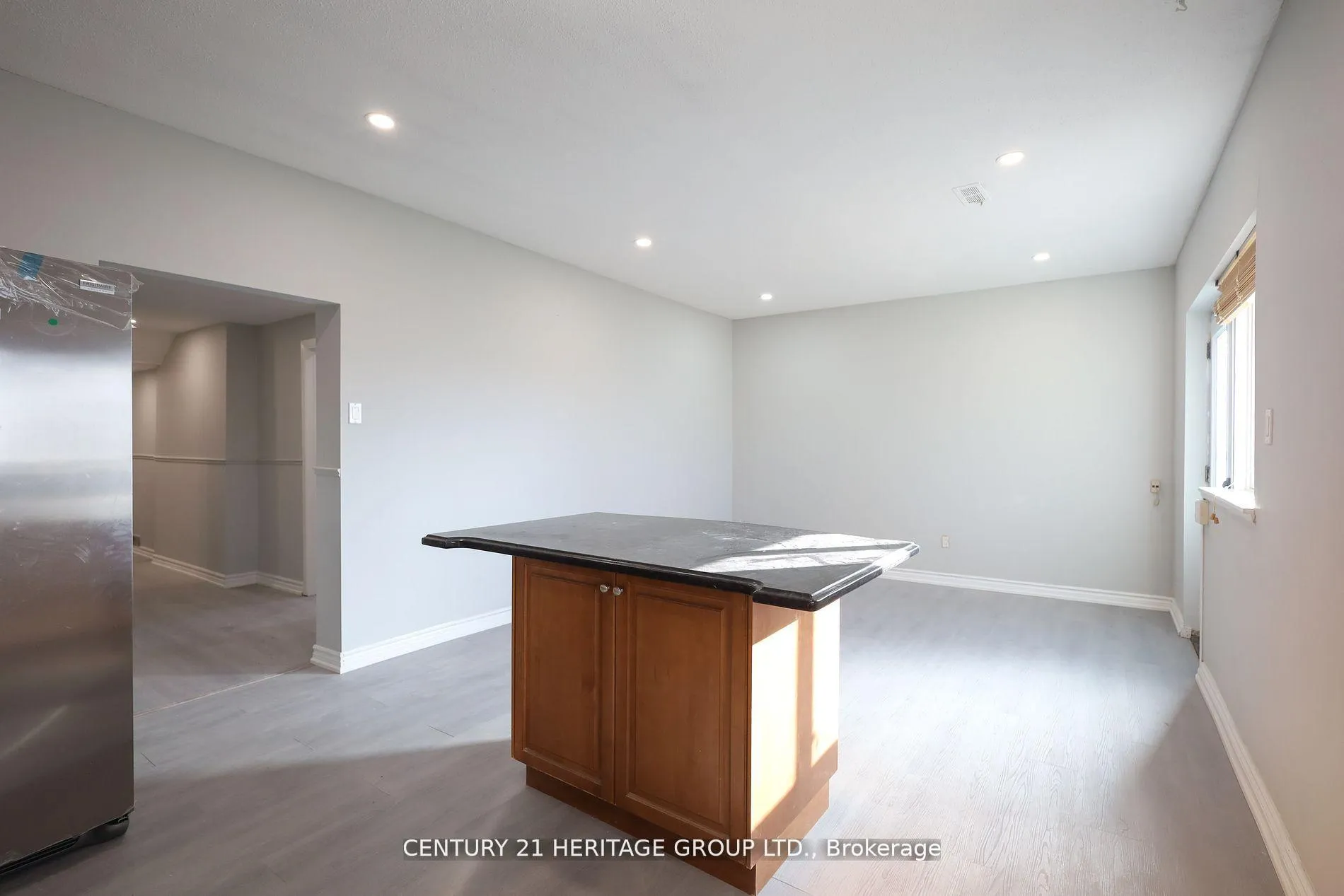 Photo 26 of 12918 Keele Street, King, King City — HOMEH