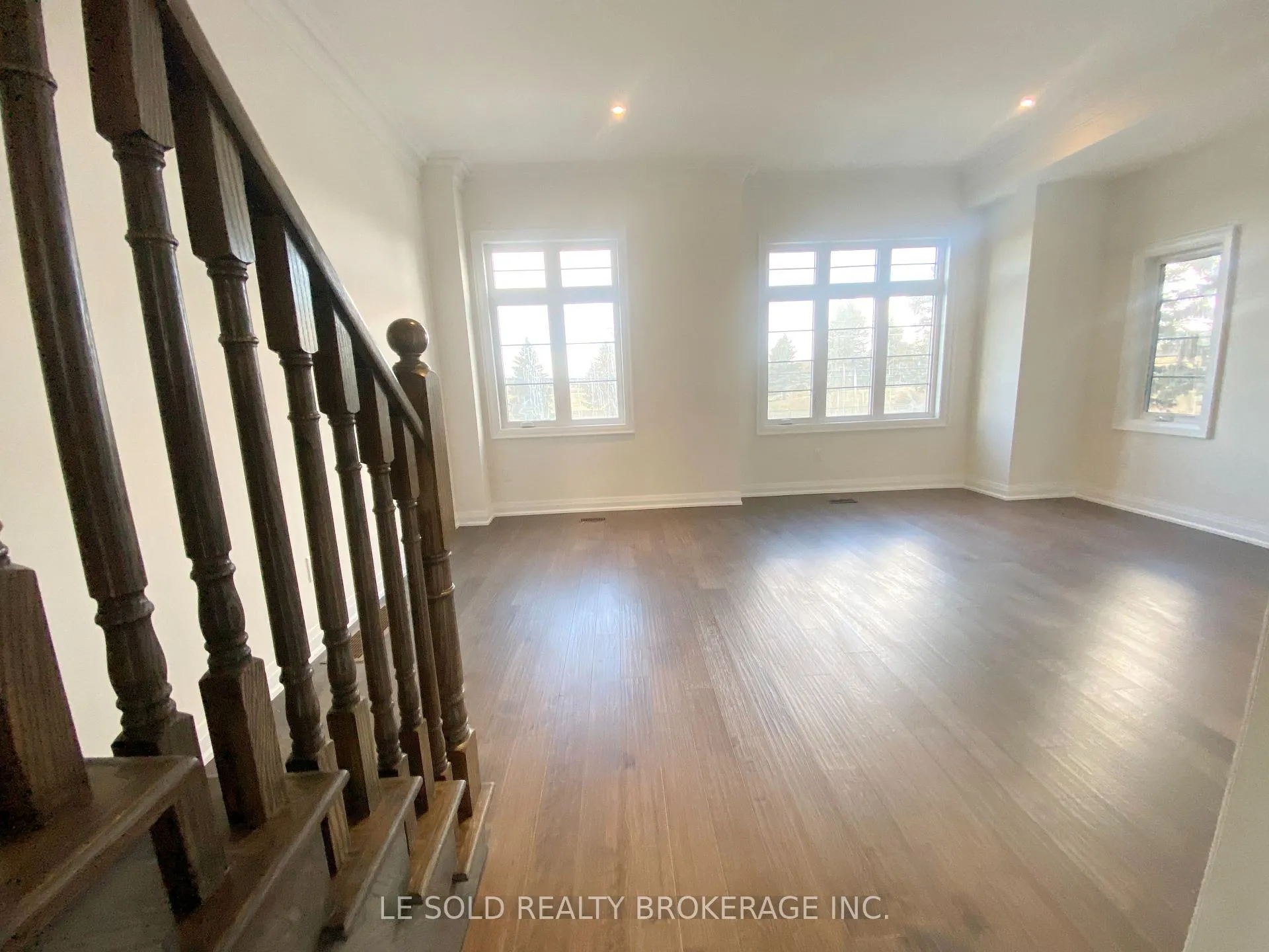 Photo 5 of Unit Upper, 4291 Major Mackenzie Drive E, Markham, Angus Glen — HOMEH