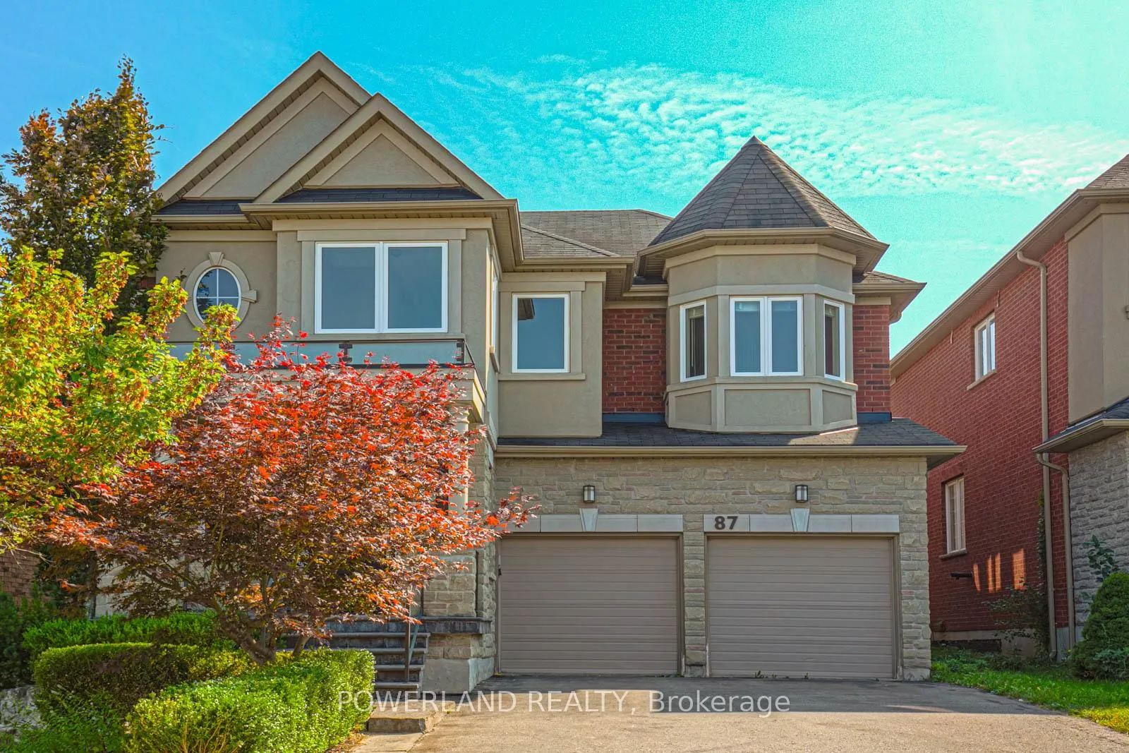 Photo 2 of 87 Schuster Lane, Vaughan, Patterson — HOMEH