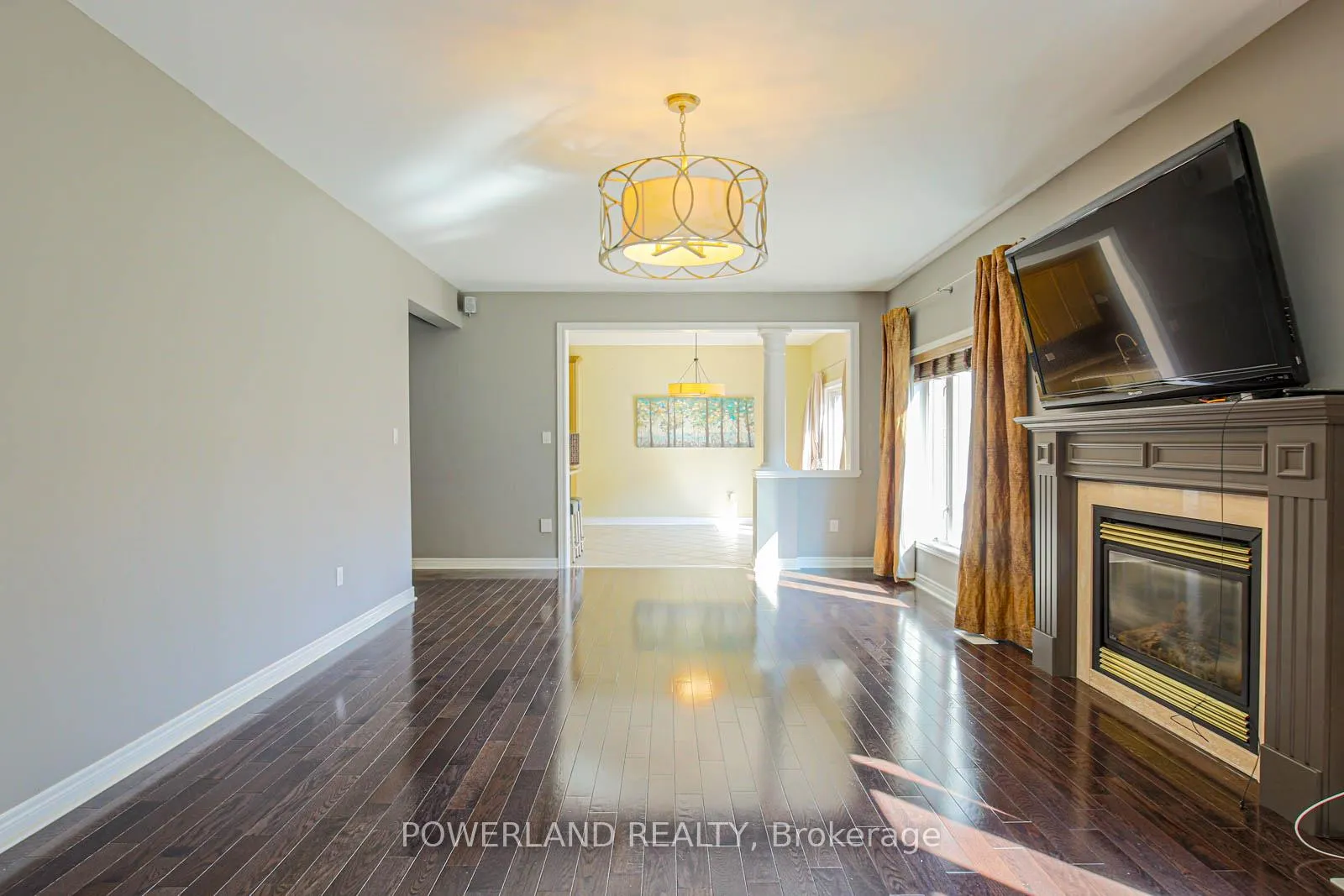 Photo 14 of 87 Schuster Lane, Vaughan, Patterson — HOMEH