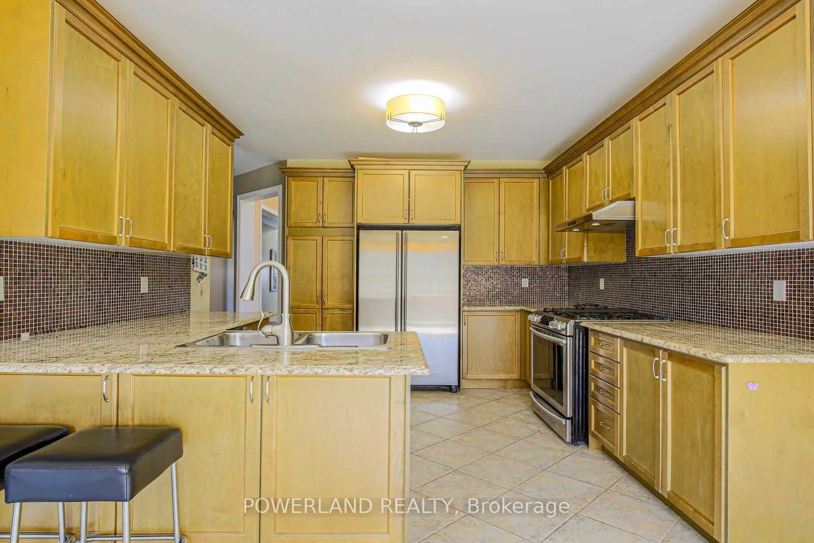 Photo 16 of 87 Schuster Lane, Vaughan, Patterson — HOMEH