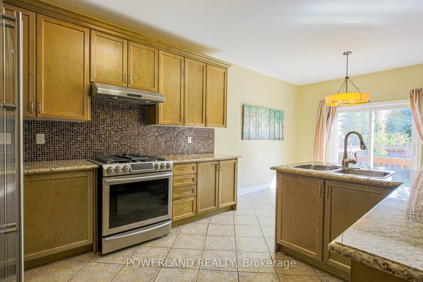 Photo 17 of 87 Schuster Lane, Vaughan, Patterson — HOMEH