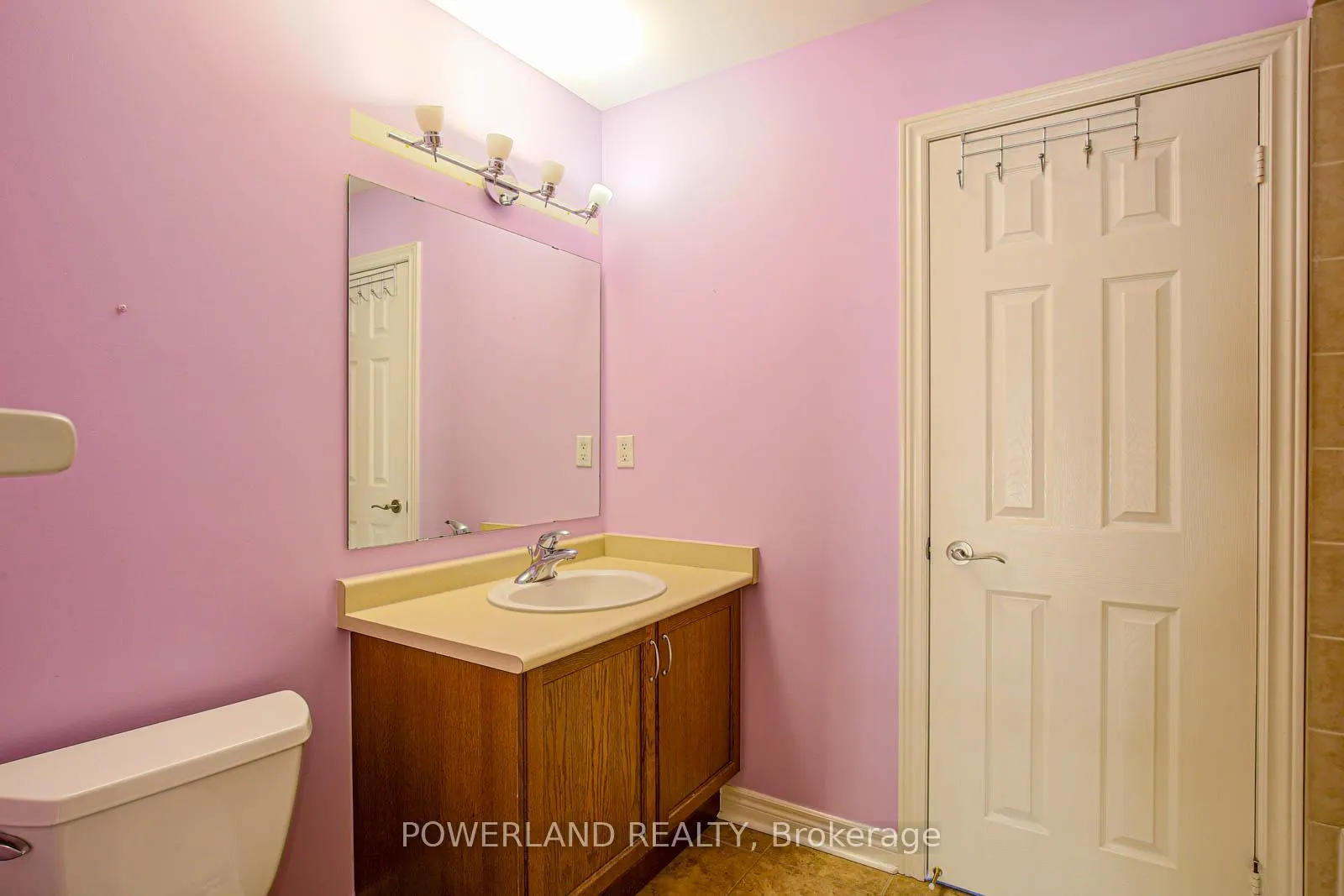 Photo 30 of 87 Schuster Lane, Vaughan, Patterson — HOMEH