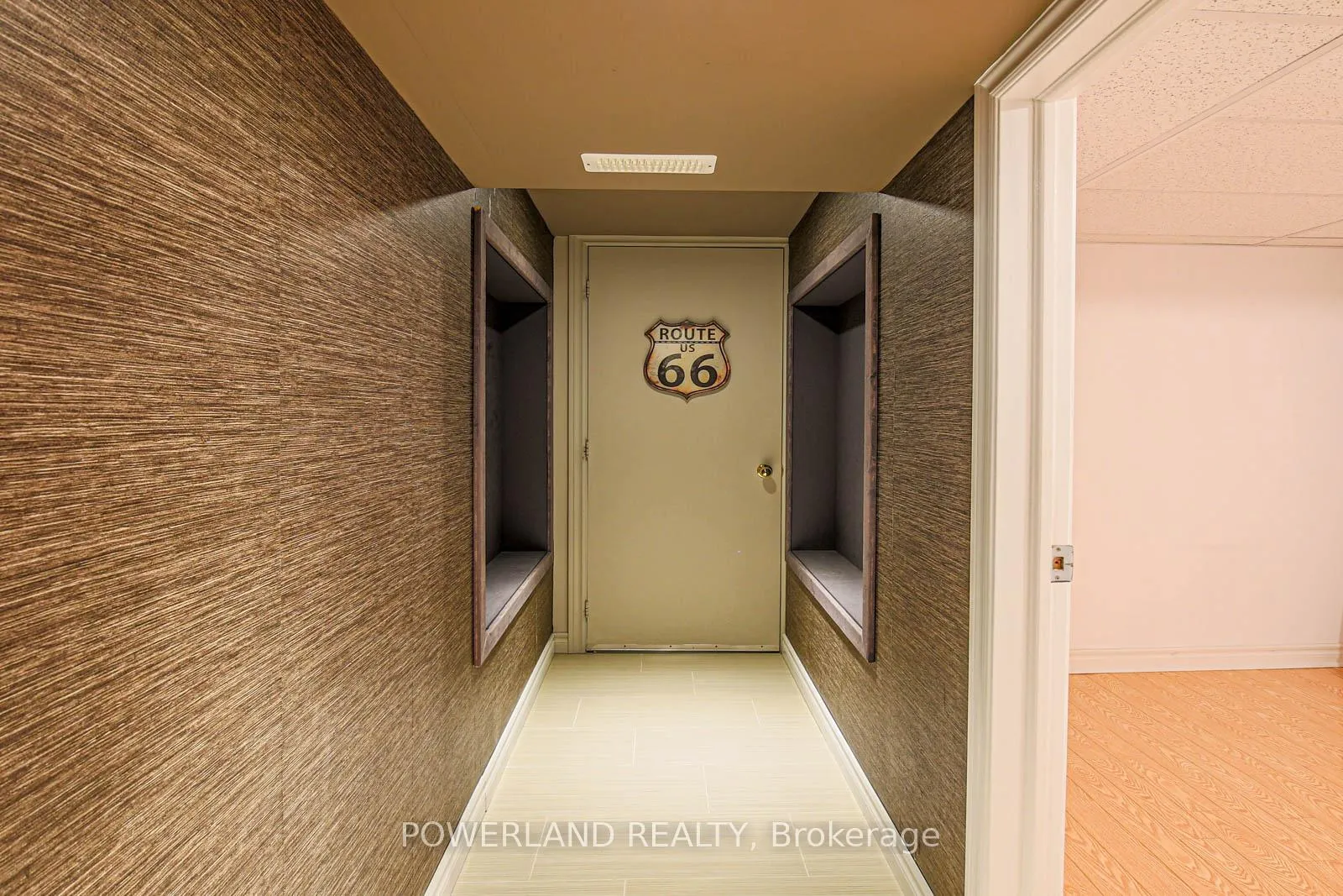 Photo 40 of 87 Schuster Lane, Vaughan, Patterson — HOMEH