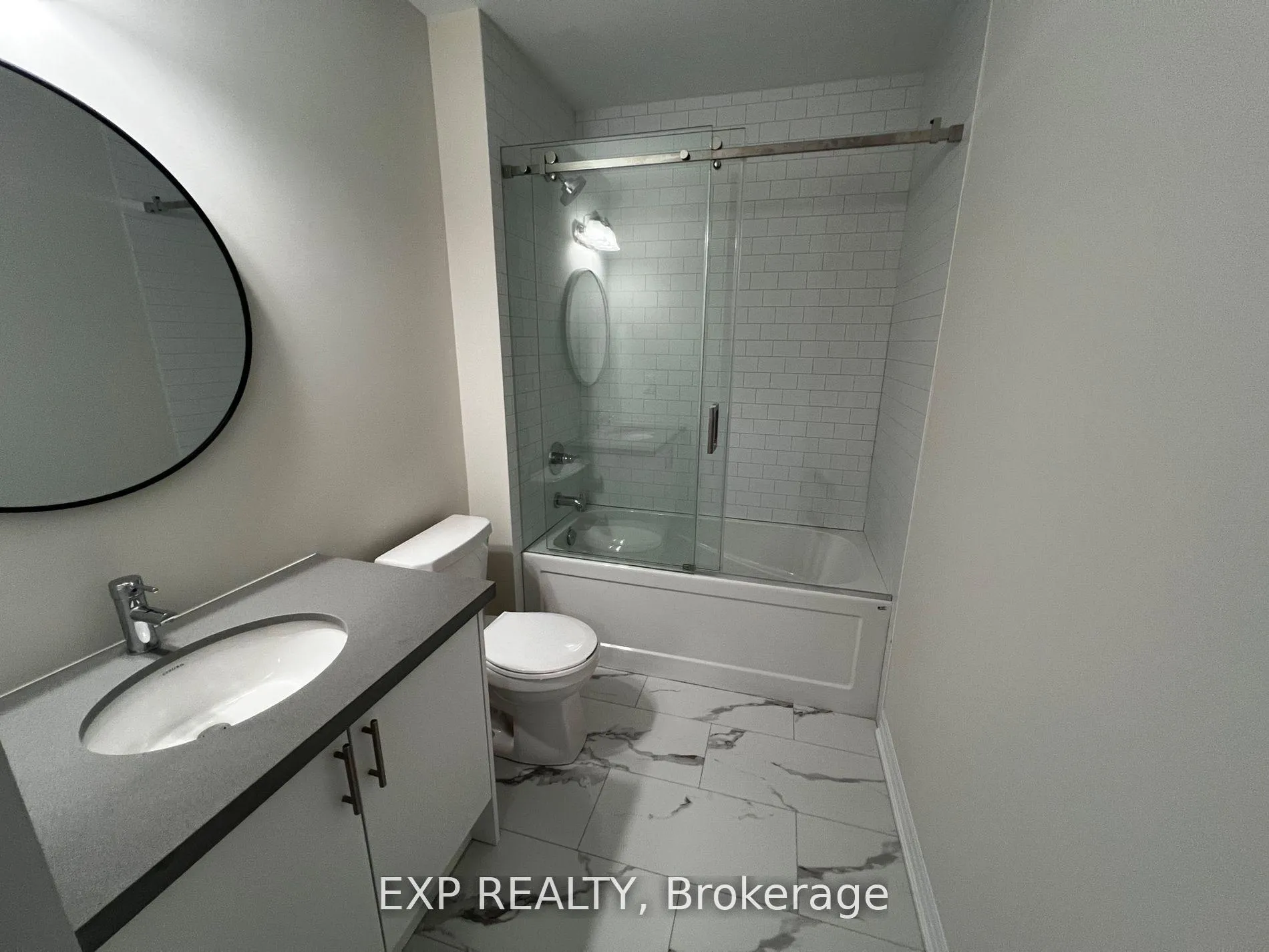 Photo 15 of 174 Flood Avenue, Clarington, Newcastle — HOMEH