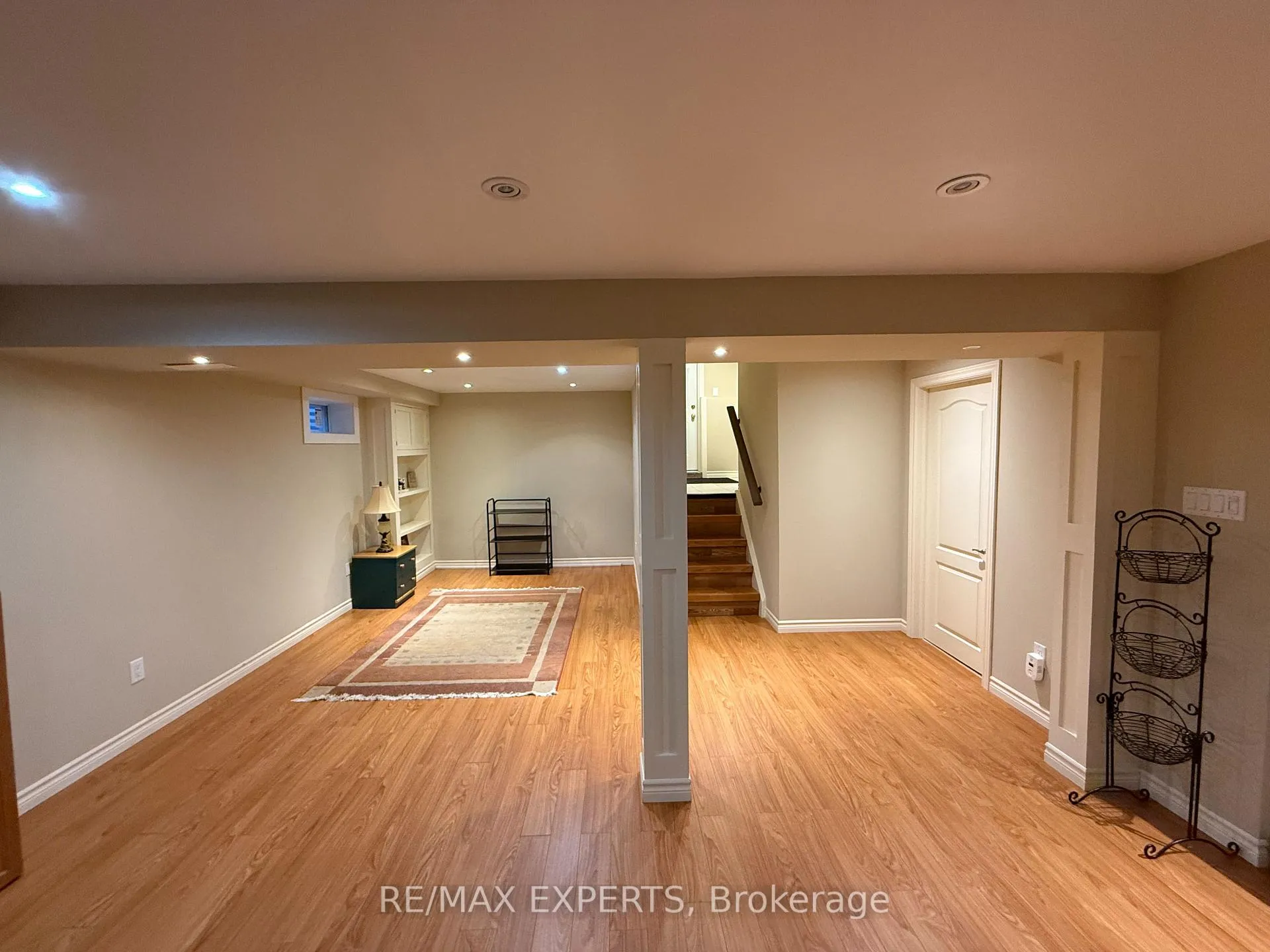 Photo 21 of Unit Lower, 56 Bordeaux Drive, Vaughan, East Woodbridge — HOMEH