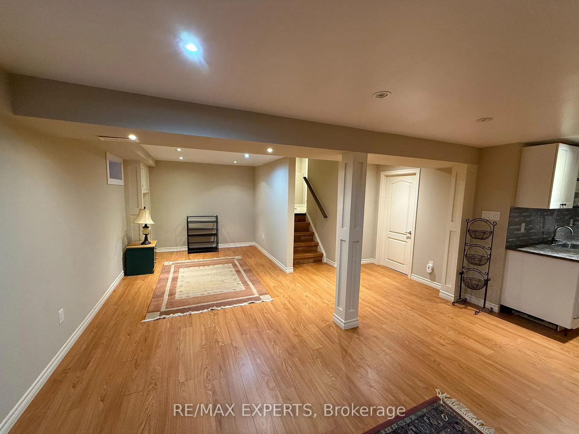 Photo 30 of Unit Lower, 56 Bordeaux Drive, Vaughan, East Woodbridge — HOMEH