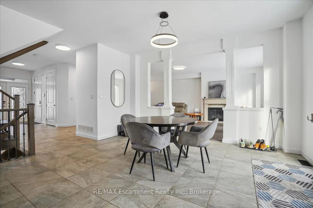 Photo 14 of 46 Dougherty Court, Hamilton, Meadowlands — HOMEH
