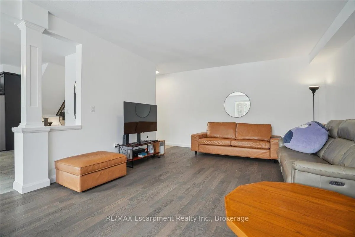 Photo 17 of 46 Dougherty Court, Hamilton, Meadowlands — HOMEH