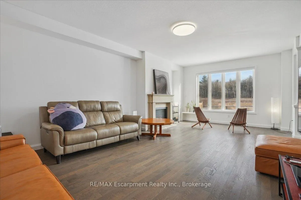 Photo 18 of 46 Dougherty Court, Hamilton, Meadowlands — HOMEH