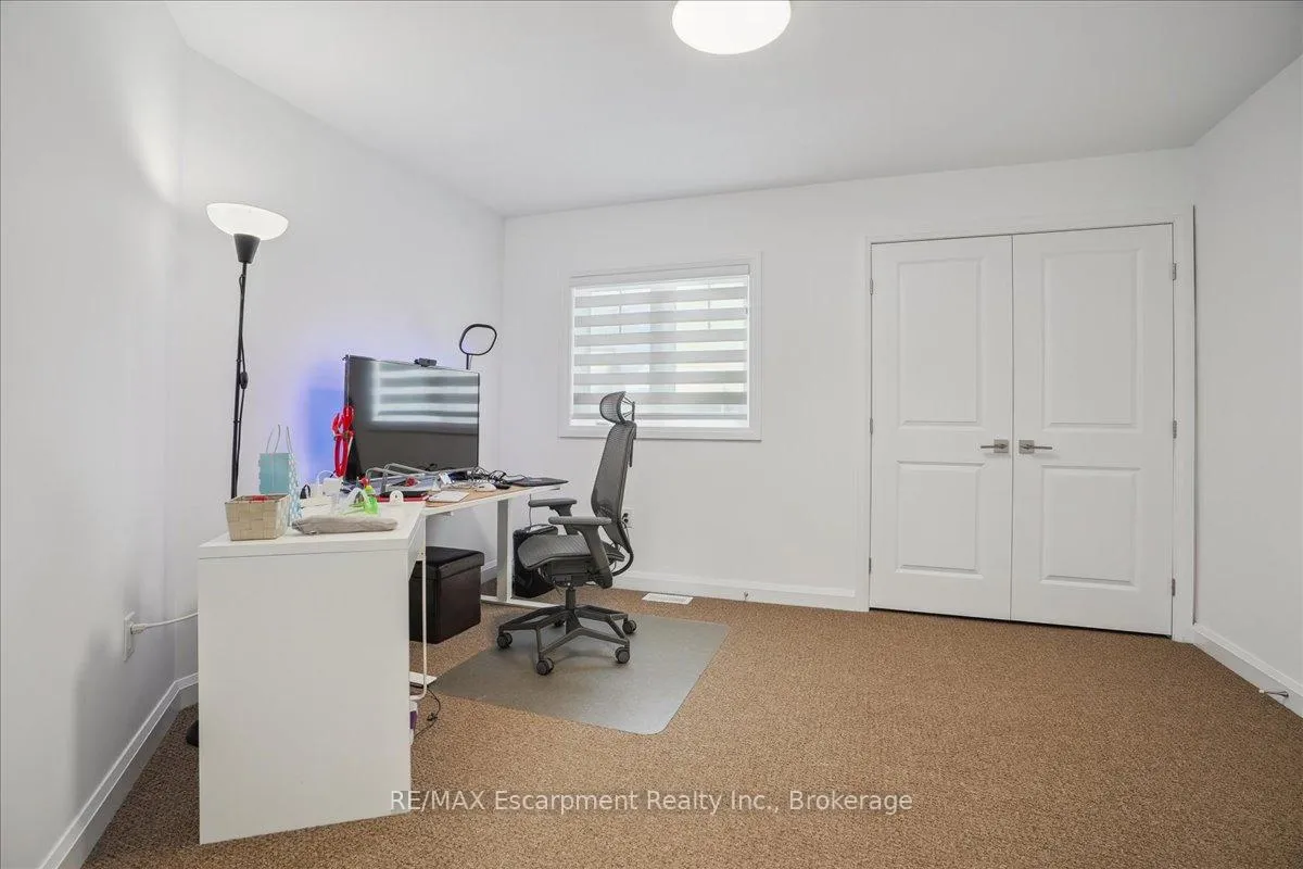 Photo 28 of 46 Dougherty Court, Hamilton, Meadowlands — HOMEH