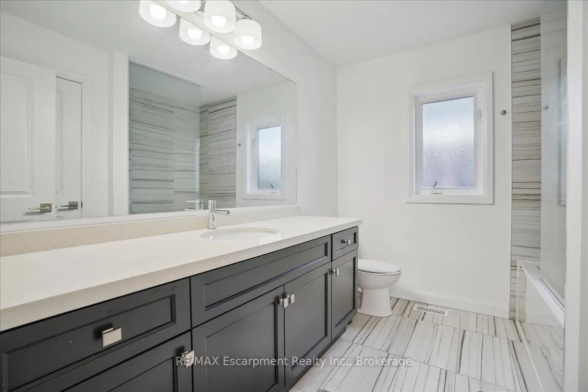 Photo 30 of 46 Dougherty Court, Hamilton, Meadowlands — HOMEH